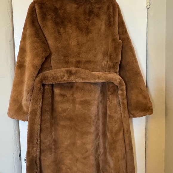 SOLD OUT! APPARIS Faux Fur BREE COAT XS - Picture 4 of 9